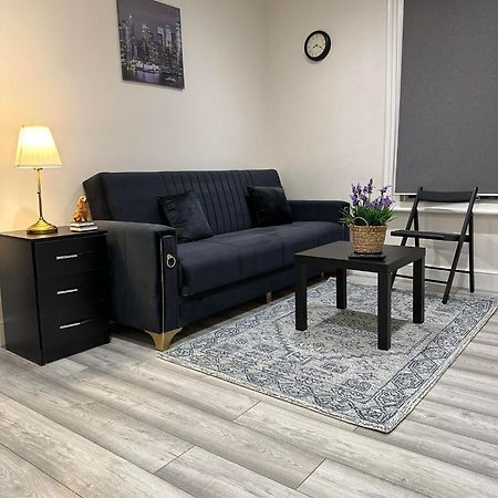 Guest&Rest Ealing 5 Apartment Luaran gambar