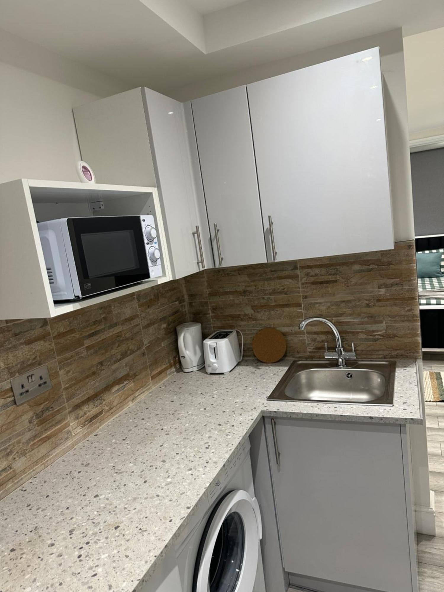 Guest&Rest Ealing 5 Apartment Luaran gambar