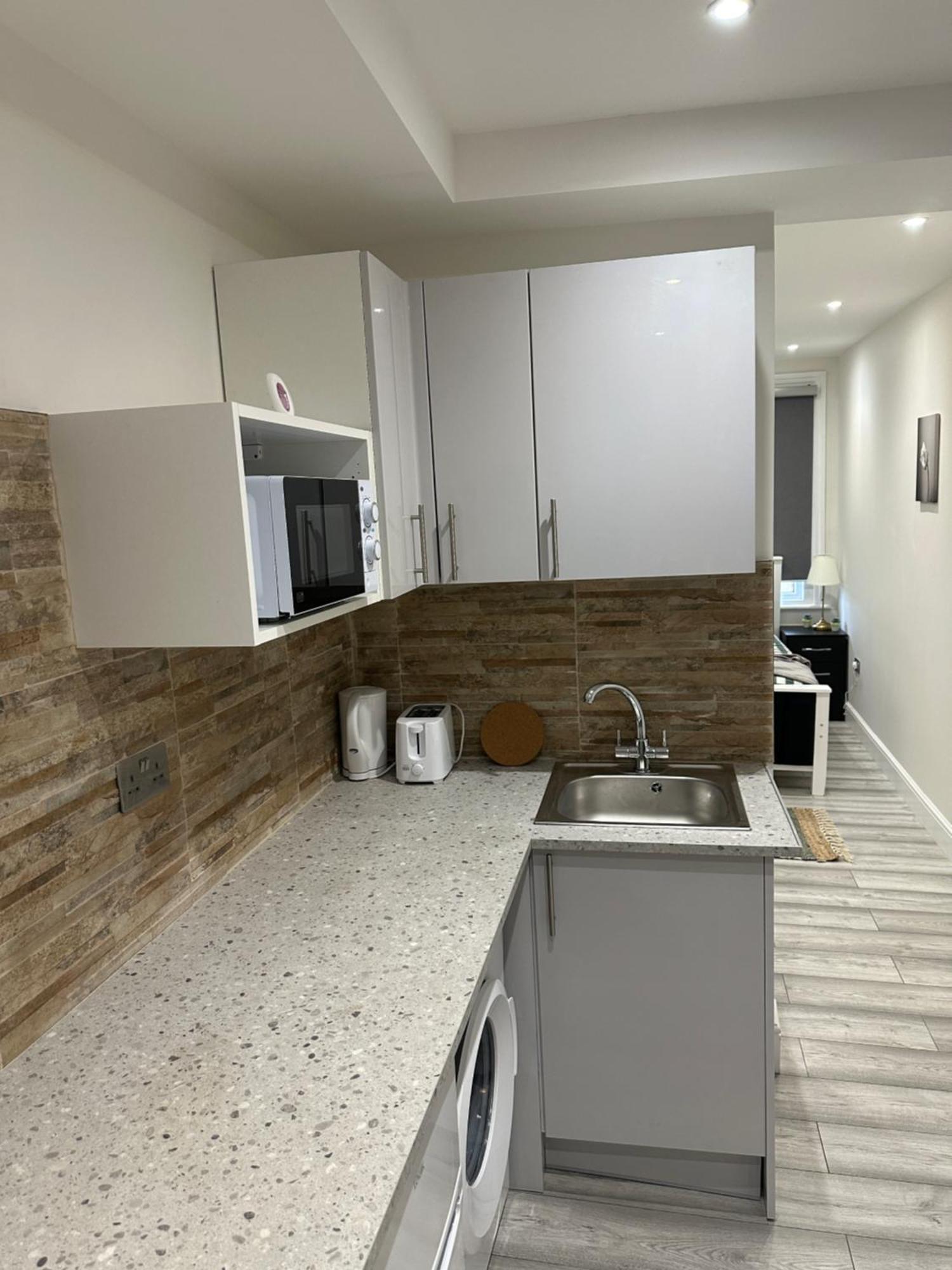 Guest&Rest Ealing 5 Apartment Luaran gambar