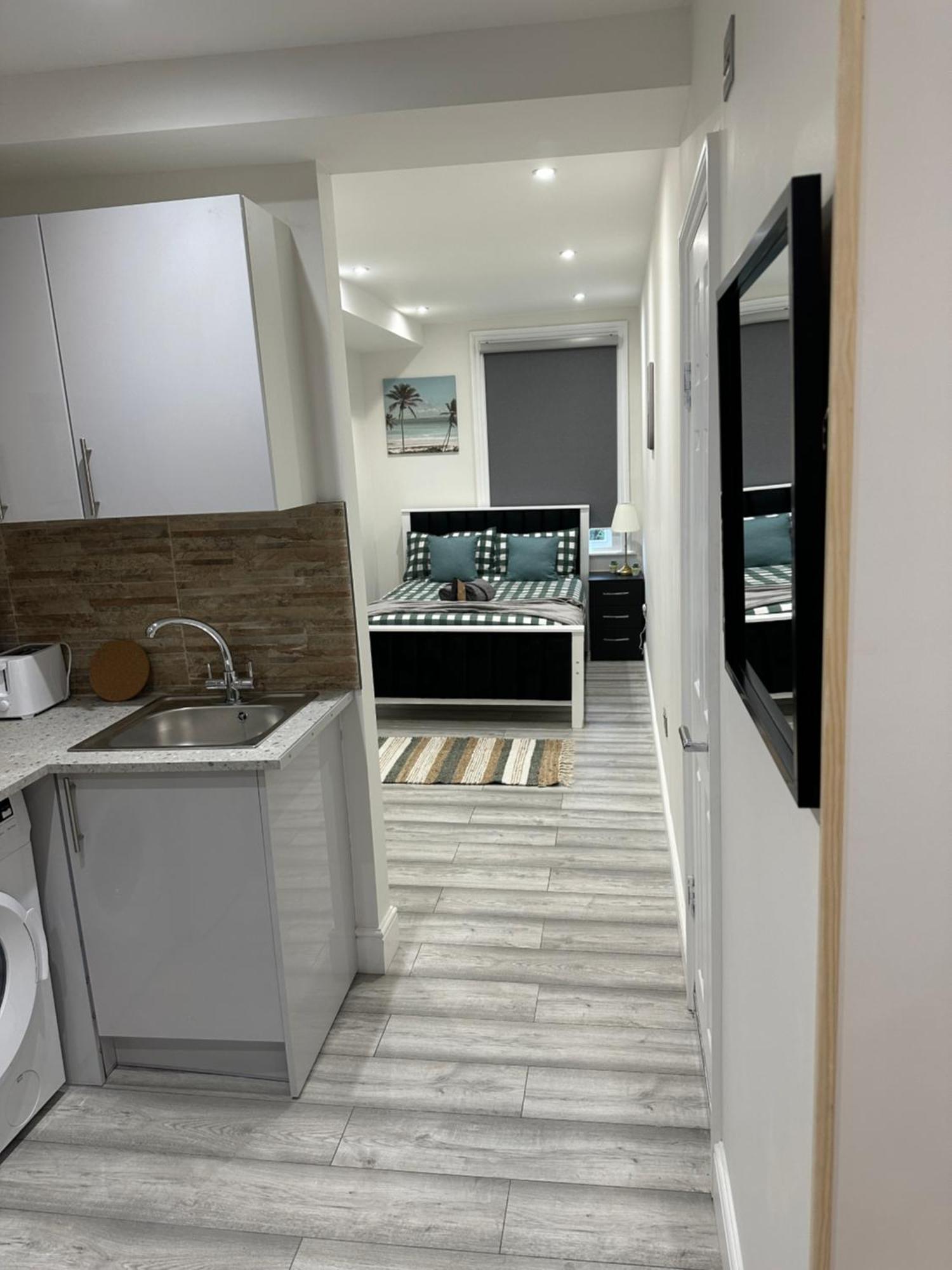 Guest&Rest Ealing 5 Apartment Luaran gambar